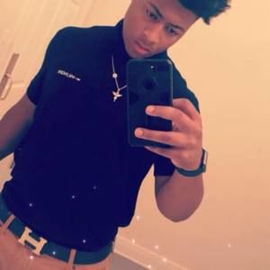 Meet your Posher, Malik